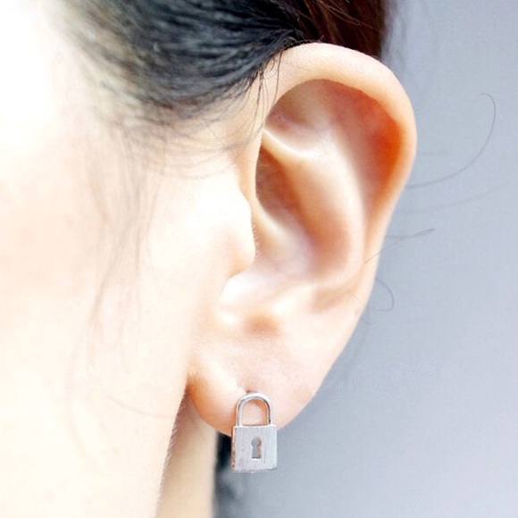 “Just A Secret” Lock Key Dainty Cute Stud Earring - Picture 3 of 8